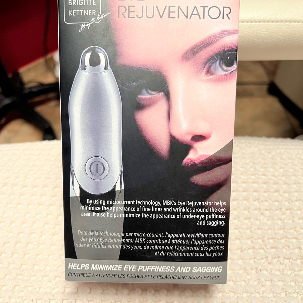 NIB EYE REJUVENATOR by MBK